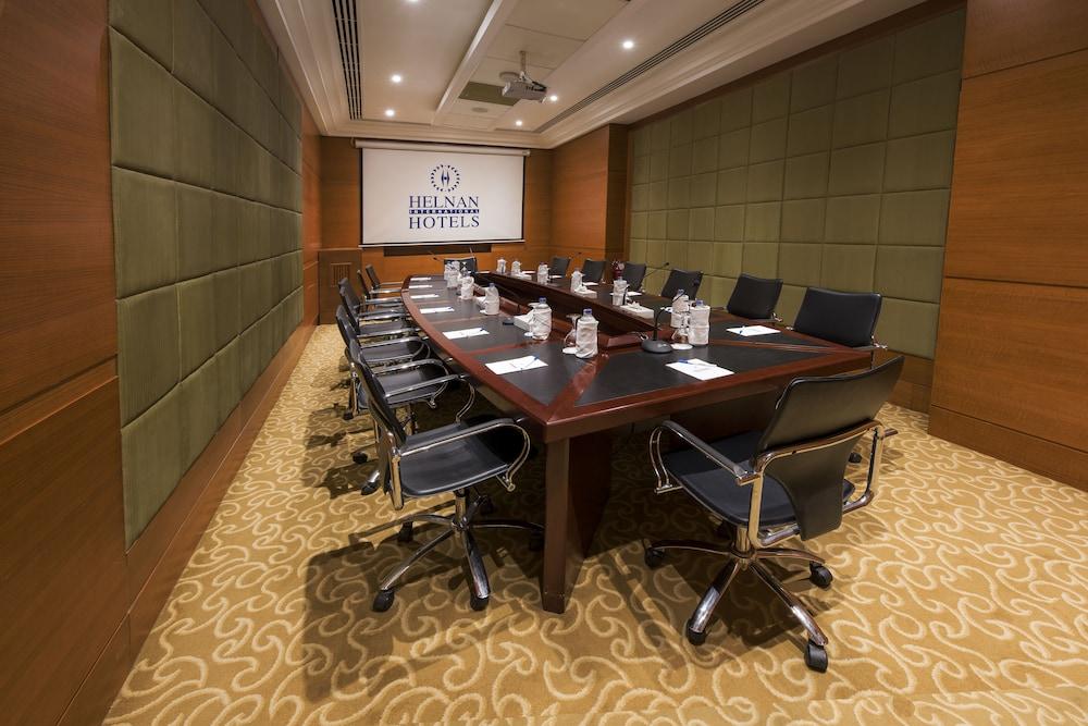 Helnan Dream Hotel And Conference Center 6th of October City Eksteriør bilde Meeting room