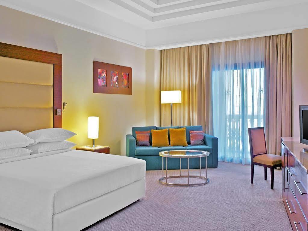 Helnan Dream Hotel And Conference Center 6th of October City Eksteriør bilde Deluxe room